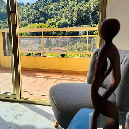 T2 - Garage - Proche Centre & Appartement Menton