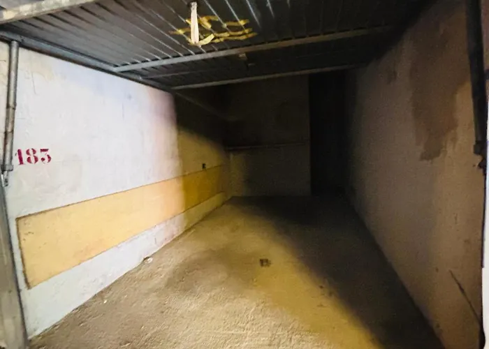 T2 - Garage - Proche Centre &