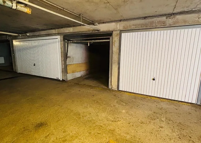 Apartment T2 - Garage - Proche Centre & *