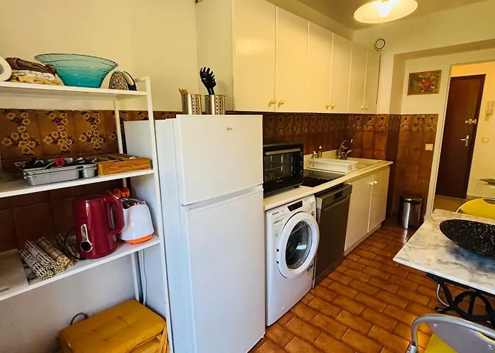 T2 - Garage - Proche Centre & Apartment Menton