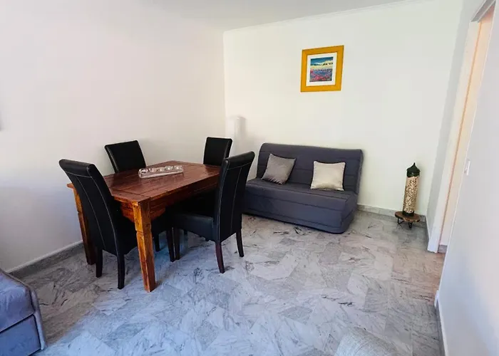 T2 - Garage - Proche Centre & Apartamento Menton