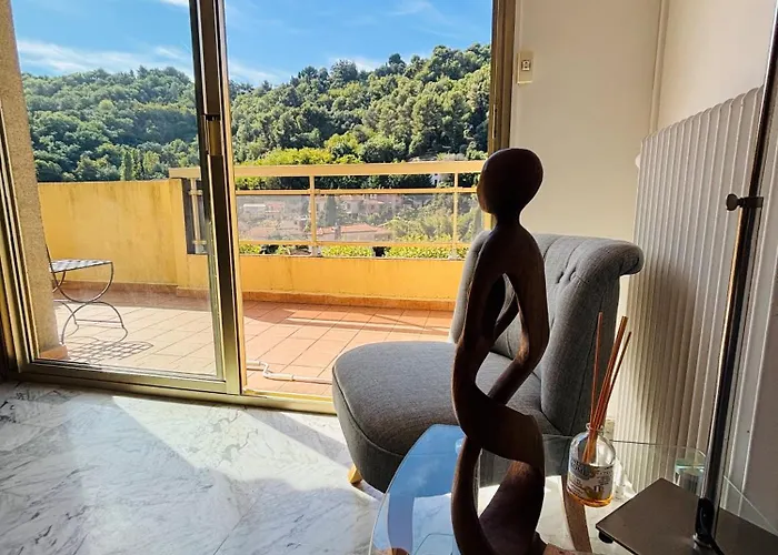 T2 - Garage - Proche Centre & Appartement *