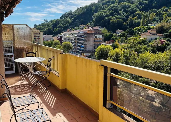 Apartamento T2 - Garage - Proche Centre & Menton